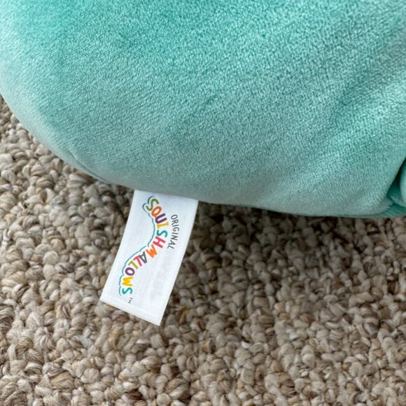 NWT 8” Anastasia the Teal Axolotl with Rainbow Belly Pride Squishmallow‎ - Picture 6 of 9